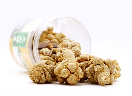 三七粉和云南白藥功效 三七粉和云南白藥功效