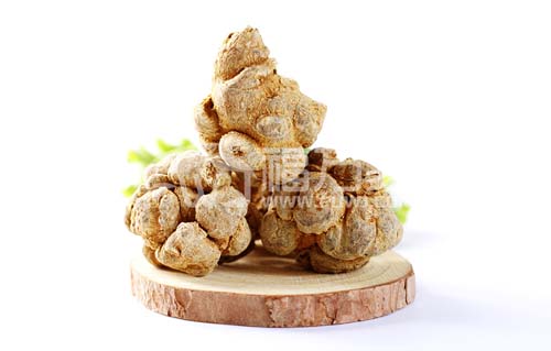 曬干的三七 曬干的三七