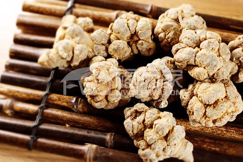 吃三七粉后尿多尿頻 吃三七粉后尿多尿頻