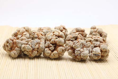 感覺三七有泥不干凈 感覺三七有泥不干凈